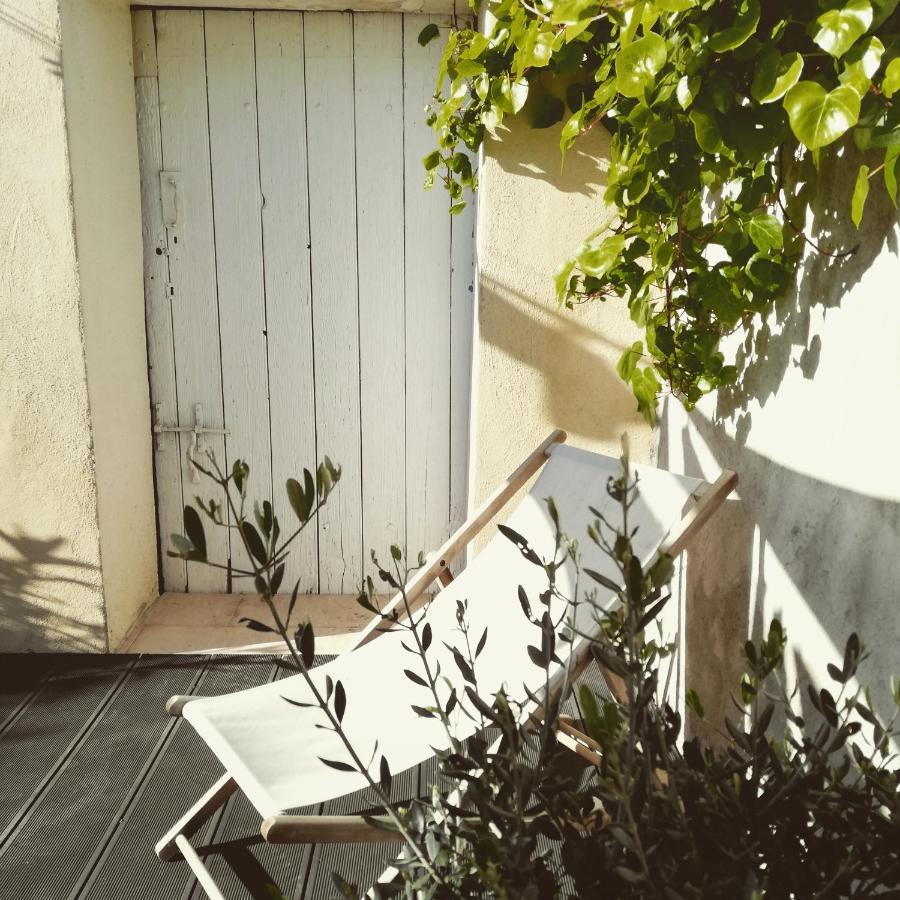 La Maison Bourgeoise - Adults Only Hotel Pourrieres Exterior foto