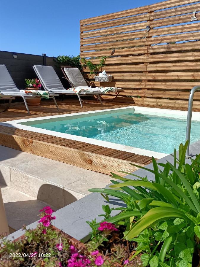 La Maison Bourgeoise - Adults Only Hotel Pourrieres Exterior foto